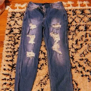 light washed boyfriend jeans